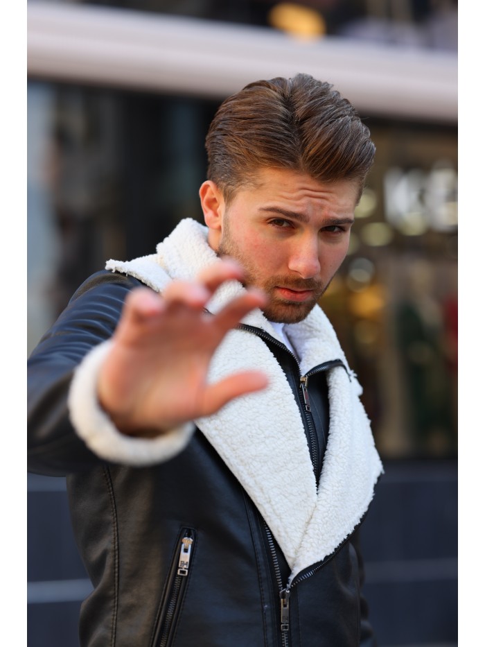 Leather Jacket With White Fur